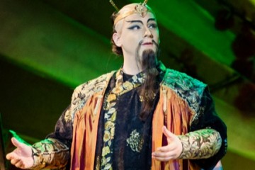 Főeunuch_ 